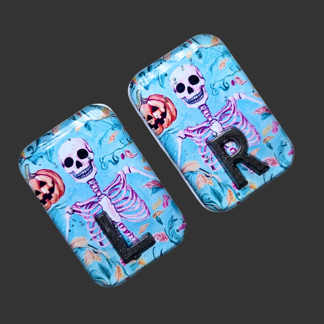 Skeleton X-ray markers with blue background and customizable initials or numbers