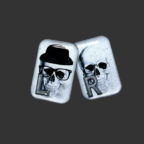 x ray markers made by x ray vision uk for radiographers and x ray techs this design features black and white skulls